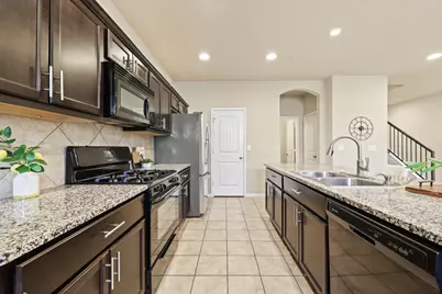 2880 Donnell Drive #2003, Round Rock, TX 78664 - Photo 7