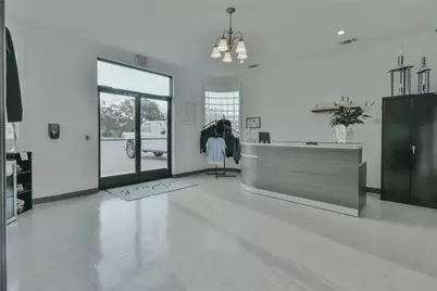 1201 Kessler Avenue, Schulenburg, TX 78956 - Photo 5