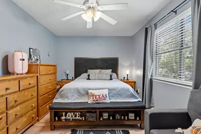 1304 Cool Shadow Drive, Del Valle, TX 78617 - Photo 13