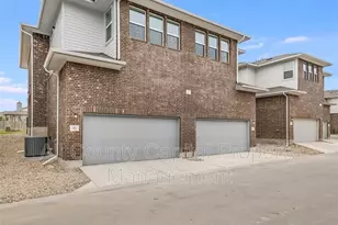 605 W South Street N, Leander, TX 78641 - Photo 9