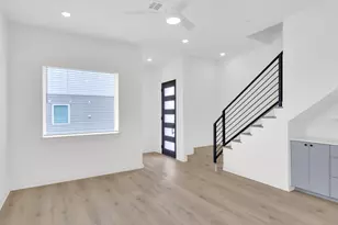 7208 Providence Ave, Austin, TX 78752 - Photo 7