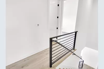 7208 Providence Avenue #3A, Austin, TX 78752 - Photo 19
