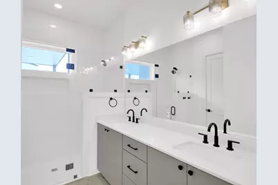 7208 Providence Avenue #3A, Austin, TX 78752 - Photo 17