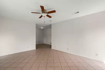 1404 Valleyridge Circle #B, Austin, TX 78704 - Photo 7