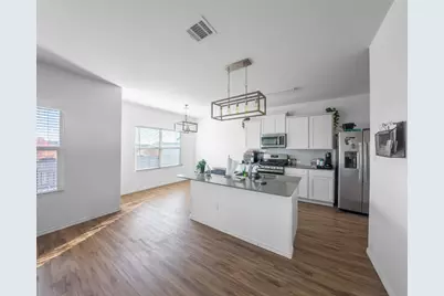 313 Majestic Cedar Drive, Liberty Hill, TX 78642 - Photo 7