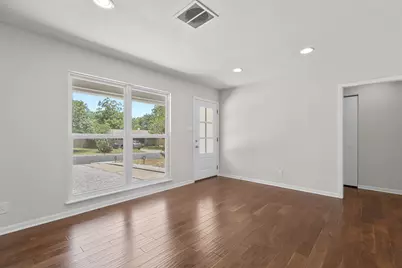 501 Arbor Lane, Austin, TX 78745 - Photo 5