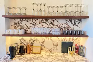 1807 E Cesar Chavez St, Austin, TX 78702 - Photo 17