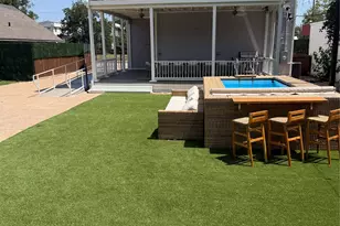 1807 E Cesar Chavez St, Austin, TX 78702 - Photo 13
