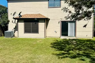 7605 Marble Crest Dr, Austin, TX 78747 - Photo 19