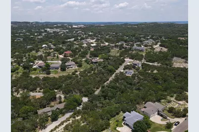 20709 Broken Arrow Street, Lago Vista, TX 78645 - Photo 5