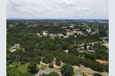 20709 Broken Arrow Street, Lago Vista, TX 78645 - Photo 11