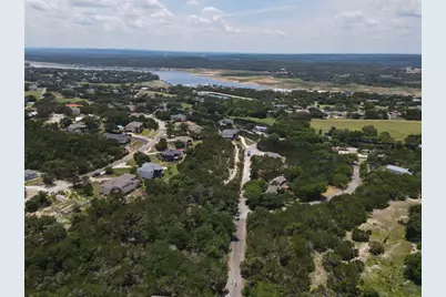 20709 Broken Arrow Street, Lago Vista, TX 78645 - Photo 7