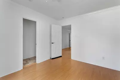 2710 E 3rd Street, Austin, TX 78702 - Photo 11