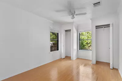 2710 E 3rd Street, Austin, TX 78702 - Photo 9