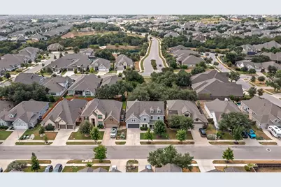 816 Heartleaf Drive, Leander, TX 78641 - Photo 35