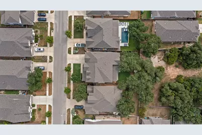 816 Heartleaf Drive, Leander, TX 78641 - Photo 37