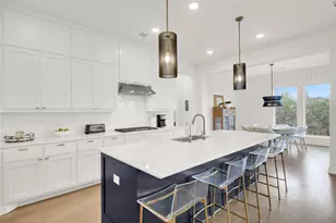 19504 Serenity Ln, Lago Vista, TX 78645 - Photo 5