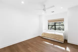 1036 Liberty Park Dr, Austin, TX 78746 - Photo 31