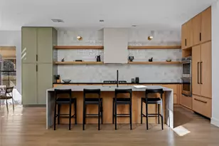 1036 Liberty Park Dr, Austin, TX 78746 - Photo 11