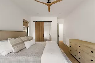 1036 Liberty Park Dr, Austin, TX 78746 - Photo 23