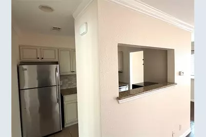 1407 West 39th 1/2 Street #202, Austin, TX 78756 - Photo 7