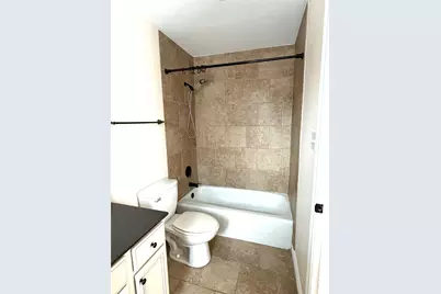 1407 West 39th 1/2 Street #202, Austin, TX 78756 - Photo 13