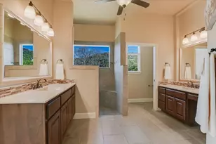 17621 W Reed Parks Rd, Jonestown, TX 78645 - Photo 11