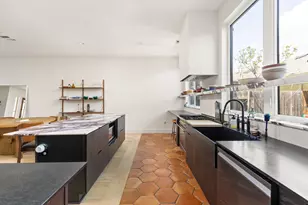 4633 Mattie St, Austin, TX 78723 - Photo 15