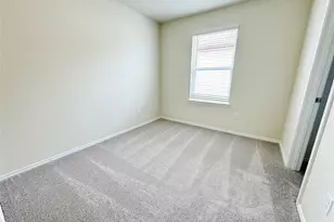 916 Papaya Dr, Buda, TX 78610 - Photo 15