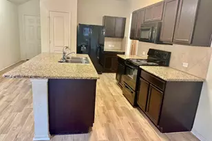 14208 Cottingham Dr, Austin, TX 78725 - Photo 9