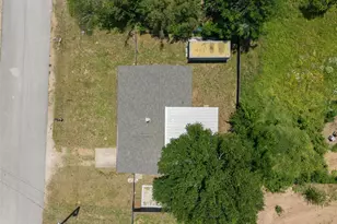 1037 Wilkes Cir, Smithville, TX 78957 - Photo 27