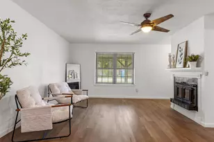 1037 Wilkes Cir, Smithville, TX 78957 - Photo 5
