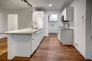 1037 Wilkes Cir, Smithville, TX 78957 - Photo 9