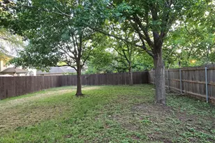 8309 Dulac Dr, Austin, TX 78729 - Photo 17