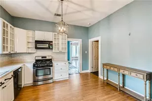 1319 Davis St, Taylor, TX 76574 - Photo 15