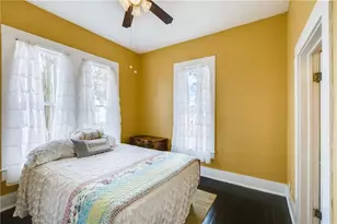 1319 Davis St, Taylor, TX 76574 - Photo 13