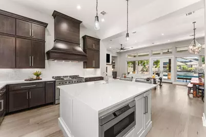 425 Bunker Ranch Boulevard, Dripping Springs, TX 78620 - Photo 15