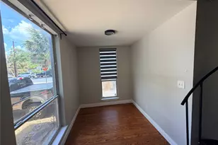 1509 Willow St, Austin, TX 78702 - Photo 5