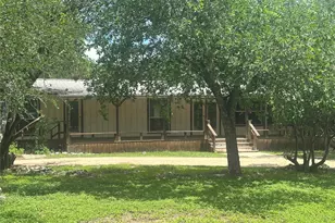 630 Hillsedge Rd, Wimberley, TX 78676 - Photo 1