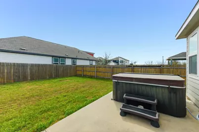 2009 Los Olivios Way, Austin, TX 78725 - Photo 31
