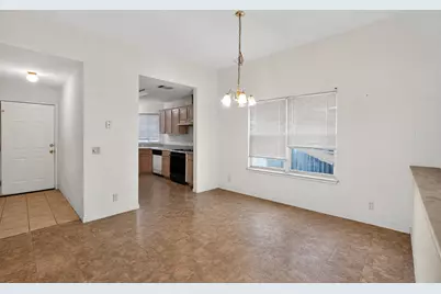 5300 Edenbourgh Lane, Austin, TX 78754 - Photo 5