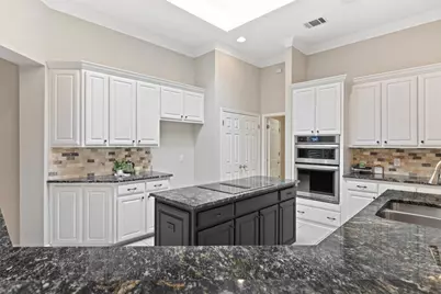 31000 Clearwater Court, Georgetown, TX 78628 - Photo 17