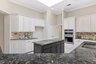 31000 Clearwater Ct, Georgetown, TX 78628 - Photo 17