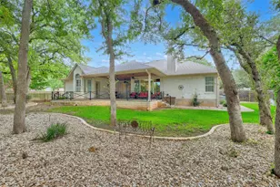 31000 Clearwater Ct, Georgetown, TX 78628 - Photo 37