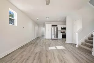 107 Wilkes St, Smithville, TX 78957 - Photo 5