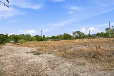 119 Reines Cove, Del Valle, TX 78617 - Photo 13
