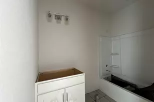 327 Willow Heights Drive, Hutto, TX 78634 - Photo 9