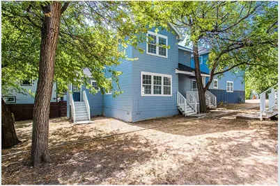 2115 E 18th Street #B, Austin, TX 78702 - Photo 17