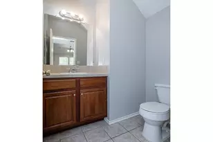 2115 E 18th St, Austin, TX 78702 - Photo 13