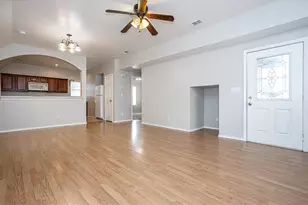 2115 E 18th St, Austin, TX 78702 - Photo 5